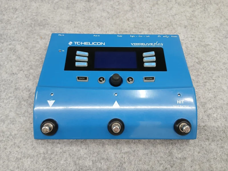 TC-HELICON Vocal Effects Pedal VOICELIVE PLAY