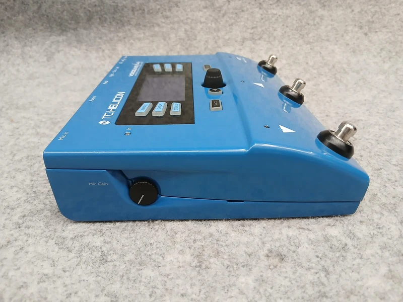 TC-HELICON Vocal Effects Pedal VOICELIVE PLAY