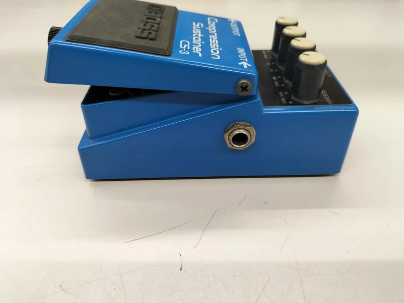 BOSS Effektpedal CS-3