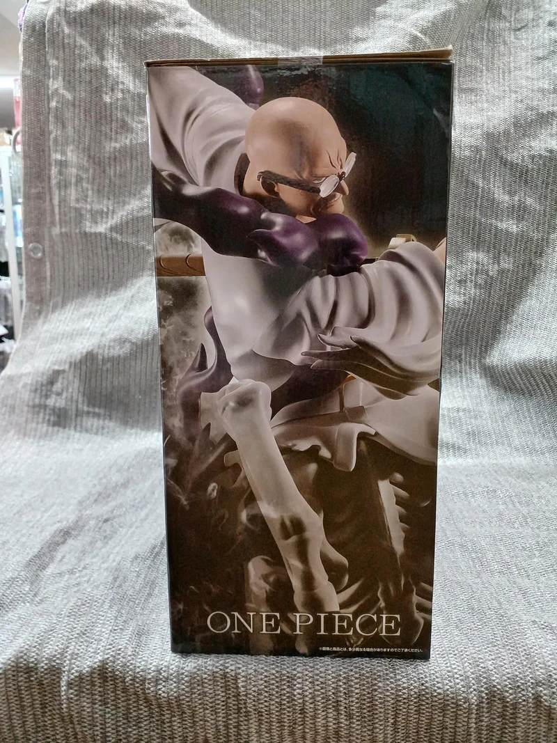 BANDAI Figur Ethan Baron V. Nasjuro Sei