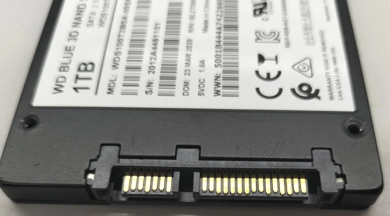 WD SSD (1 TB) WDS100T2B0A-00SM50
