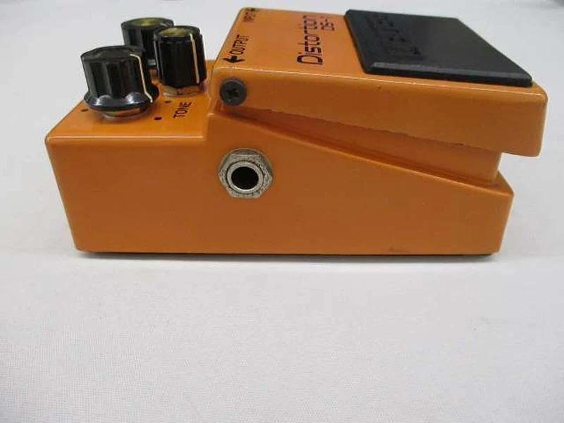 BOSS Distortion DS-1 (Silberne Schrauben / Skelett / TA7136P1)