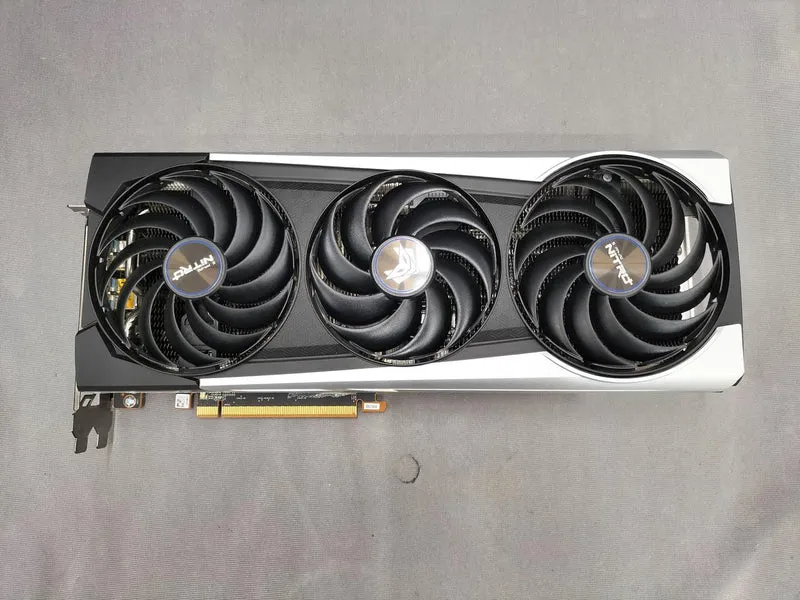 SAPPHIRE NITRO+ Grafikkarte: RADEON RX6700XT OC 12GB GDDR6