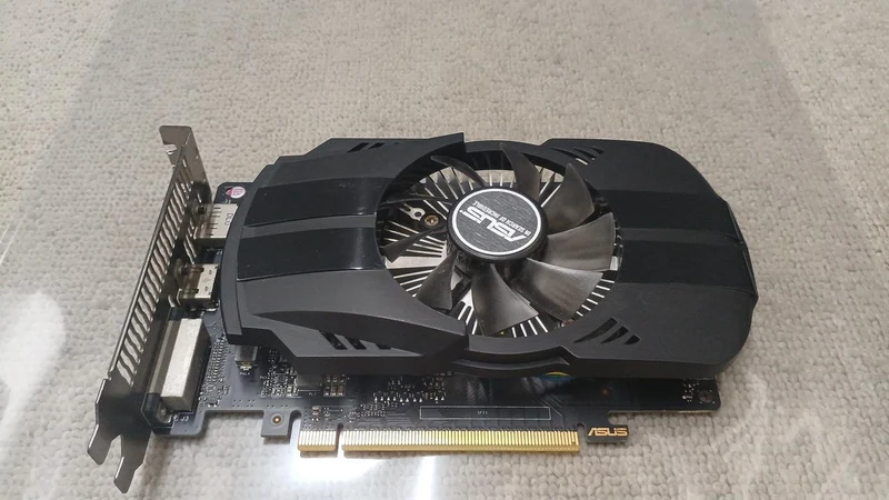 ASUS Grafikkarte PH-GTX1050TI-4G