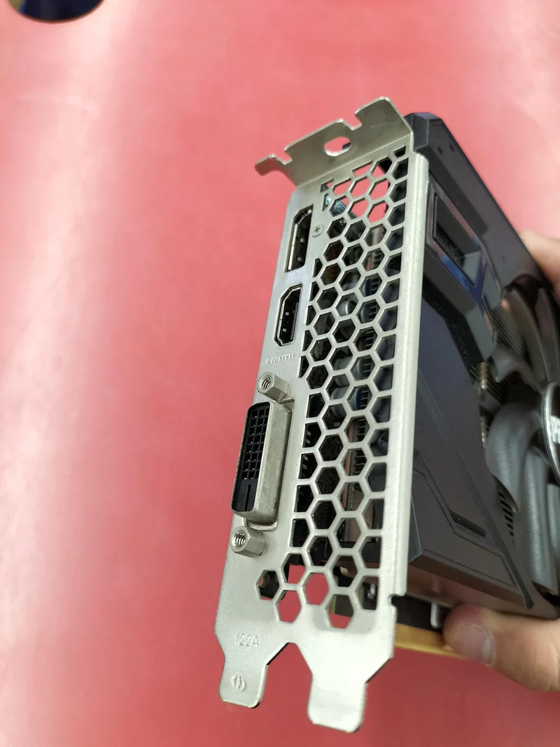 PARIT Grafikkarte GTX1660 STORMX 6G