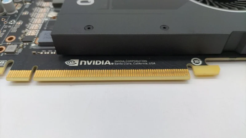 NVIDIA-Grafikkarte: QUADRO P2000