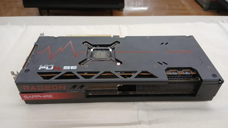 SAPPHIRE Grafikkarte RX7800XT GAMING 16GB