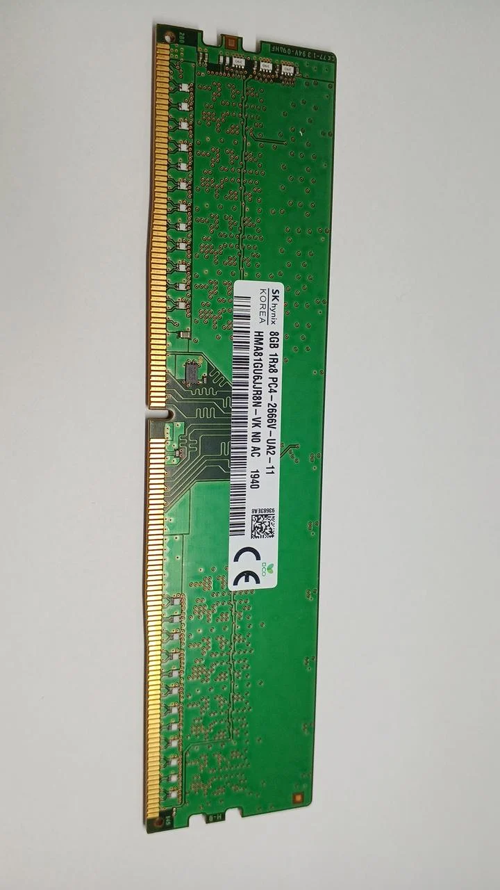 SK HYNIX Speicher HMA81GU6JJR8N