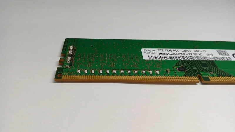 SK HYNIX Speicher HMA81GU6JJR8N