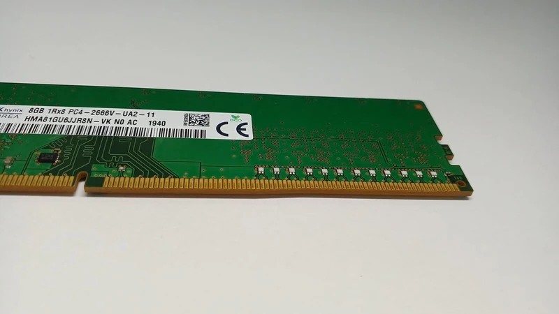 SK HYNIX Speicher HMA81GU6JJR8N