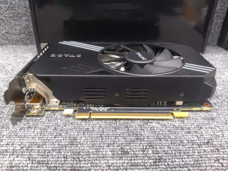 ZOTAC Grafikkarte: ZT=GTX1060-GD5STD