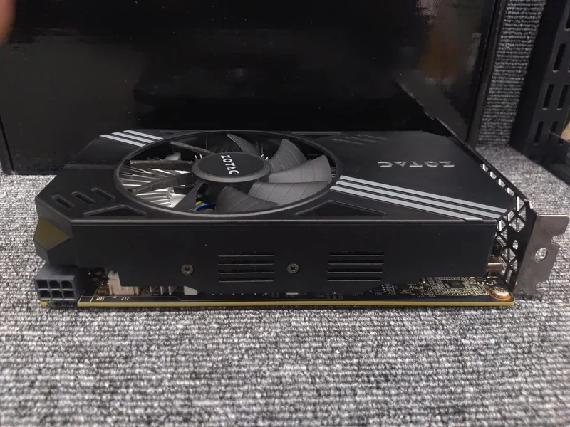 ZOTAC Grafikkarte: ZT=GTX1060-GD5STD