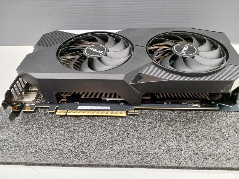 ASUS-Grafikkarte: DUAL-RTX3070-O8G