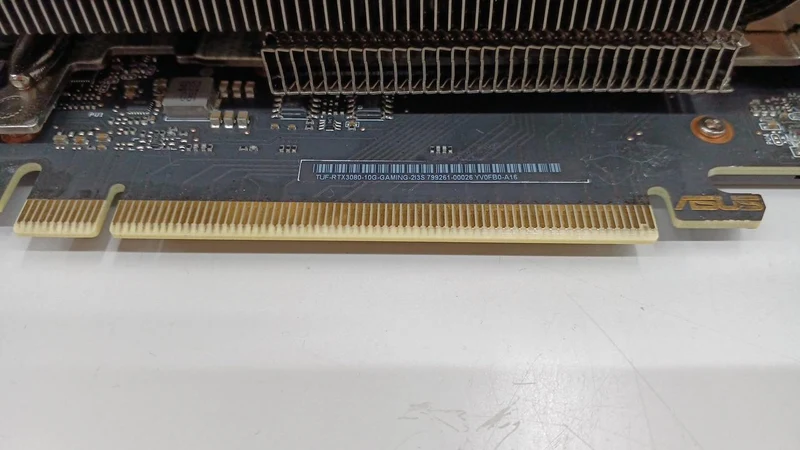 ASUS Grafikkarte: TUF-RTX3080-10G-GAMING
