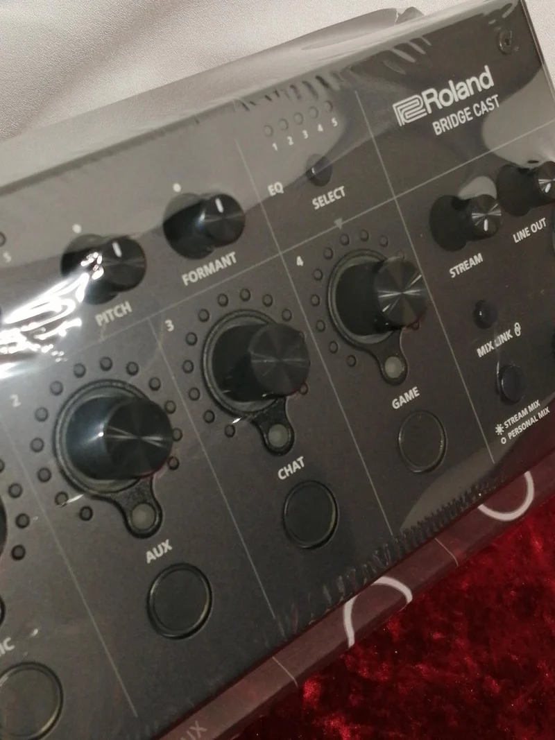 ROLAND Mixer BRIDGECAST