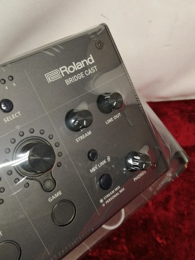 ROLAND Mixer BRIDGECAST
