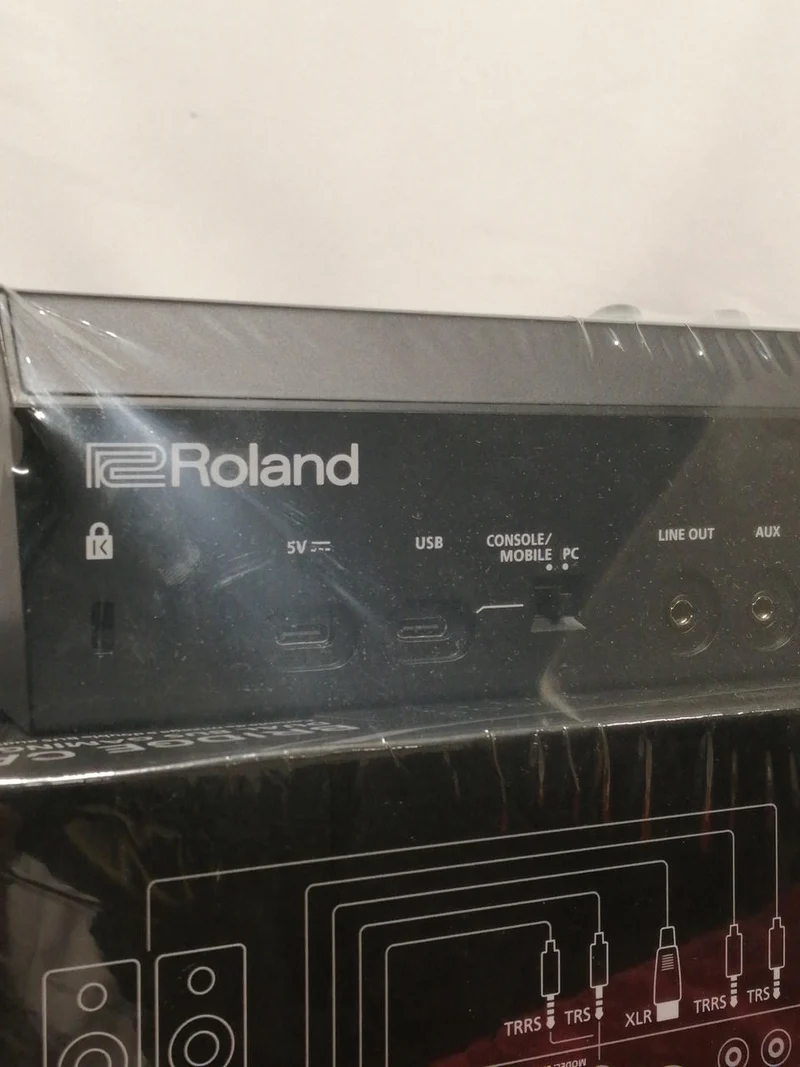 ROLAND Mixer BRIDGECAST