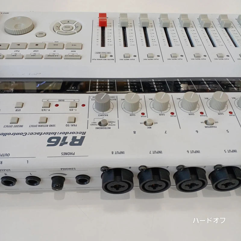 ZOOM MTR R16