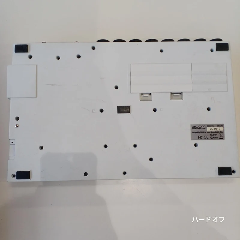 ZOOM MTR R16