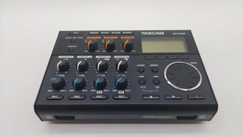 TASCAM MTR DP-006