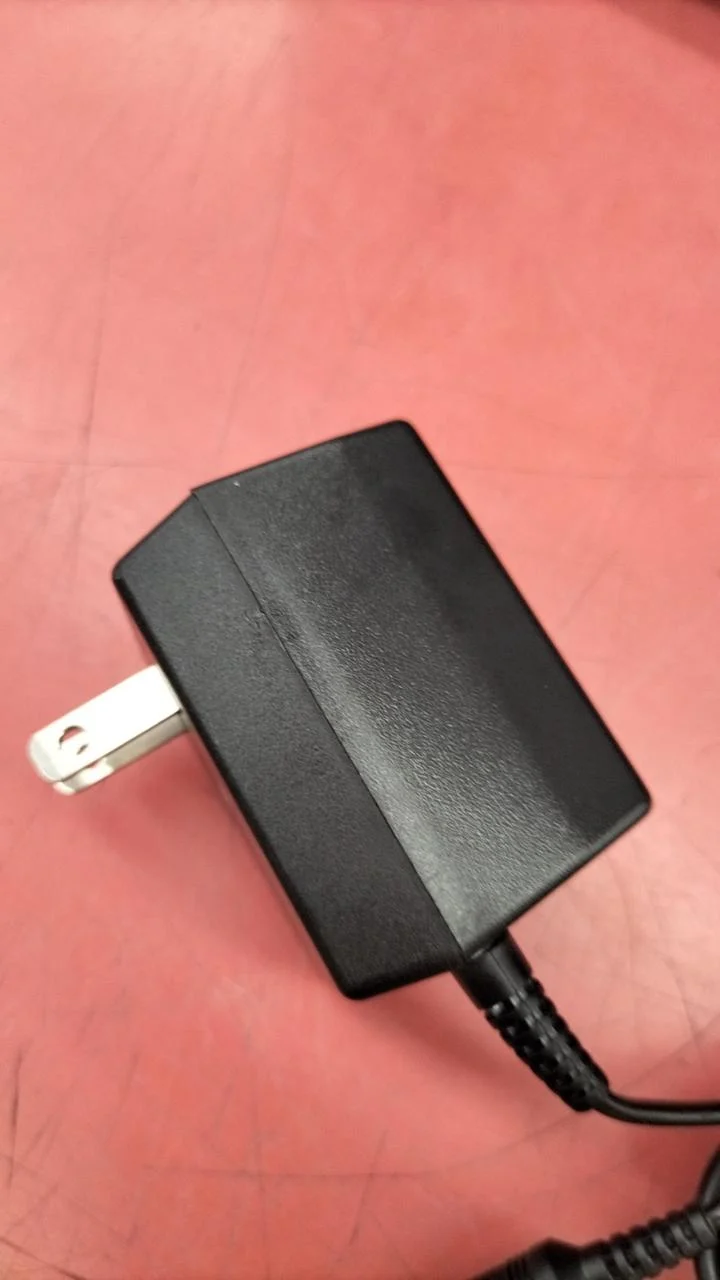 BOSS Netzteil für Effektpedal ACA-100