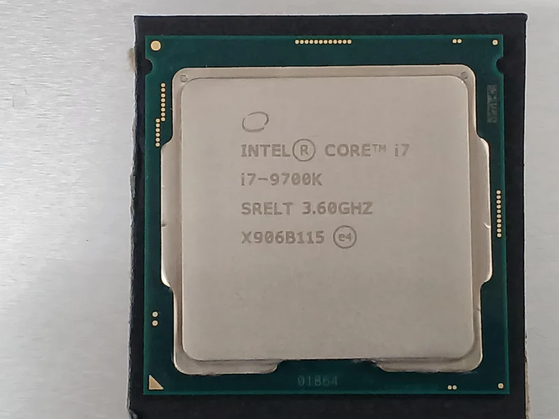 Intel CPU Core i7-9700K (3.60 GHz)