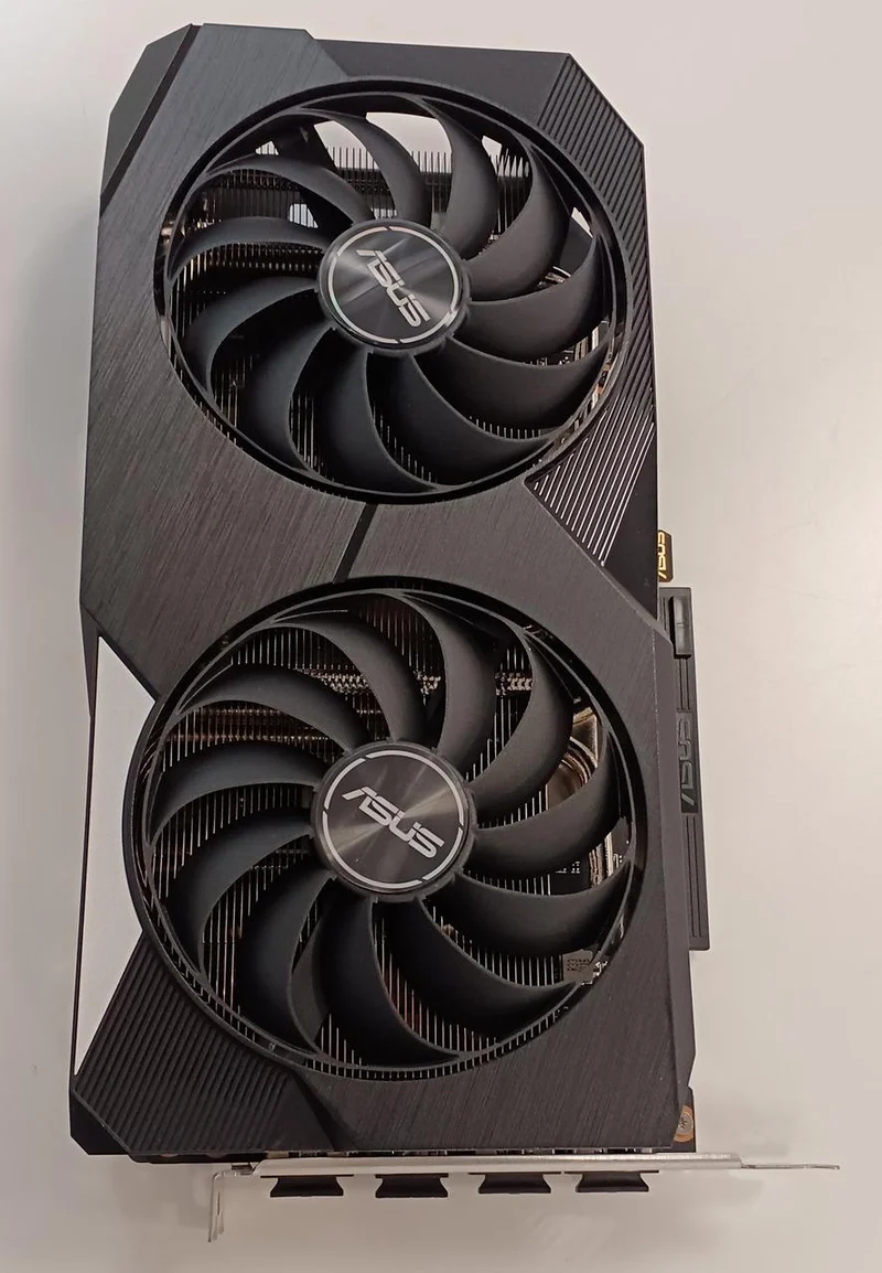 ASUS Grafikkarte: RX6600XT-O8G