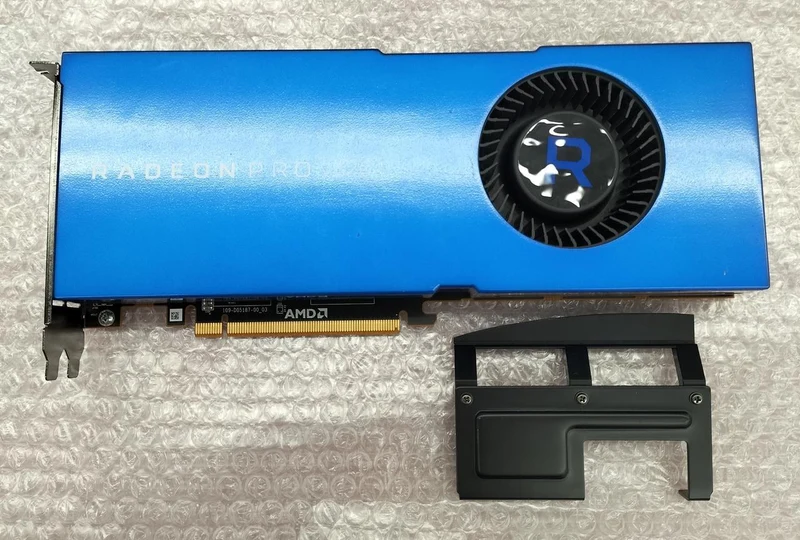 AMD-Grafikkarte: RADEON PRO V320