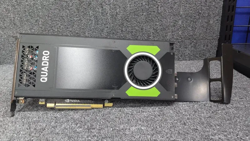 NVIDIA-Grafikkarte: P4000