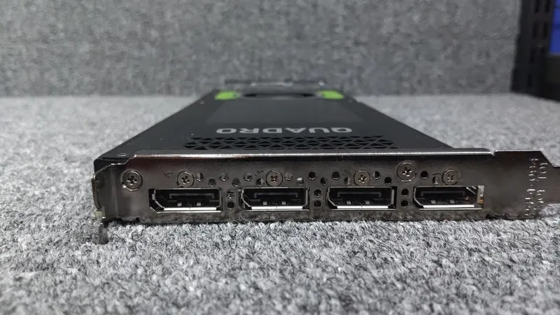 NVIDIA-Grafikkarte: P4000