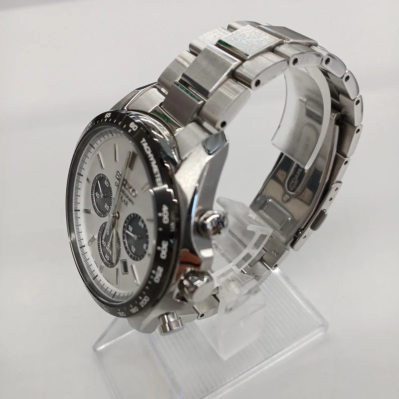 SEIKO CHRONOGRAPH SOLAR V175-0FA0