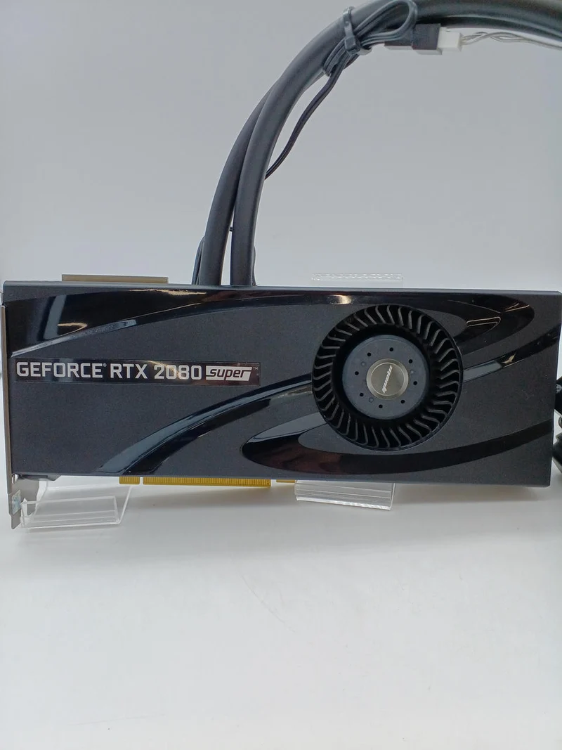 SYCOM-Grafikkarte: RTX 2080 SUPER mit Flüssigkeitskühlung