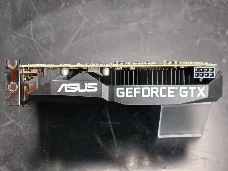 ASUS-Grafikkarte: PH-GTX1660S-O6G