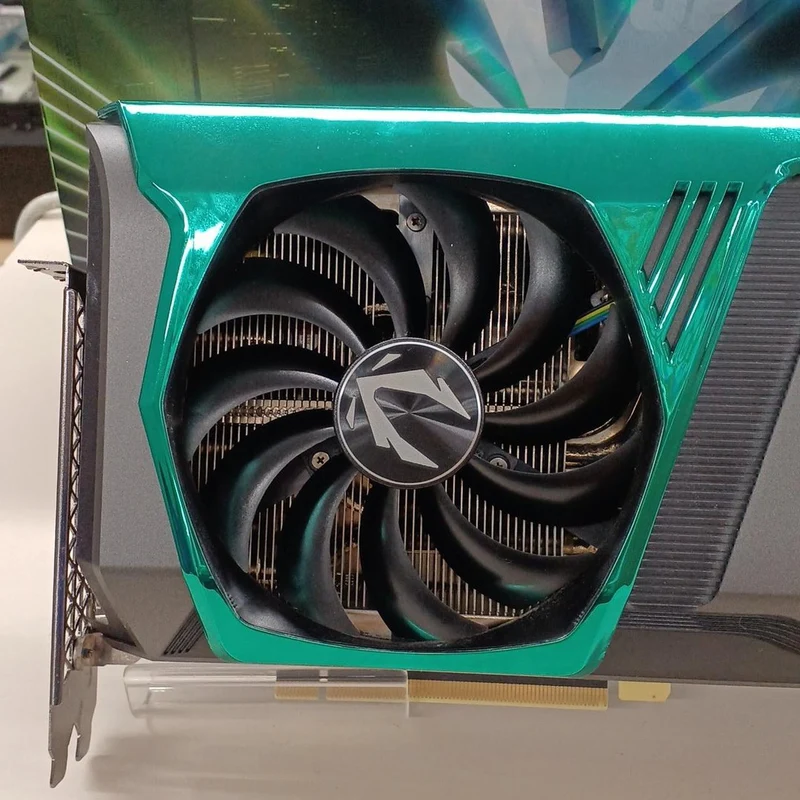 ZOTAC Grafikkarte: RTX 3070 AMP HOLD LHR 8 GB