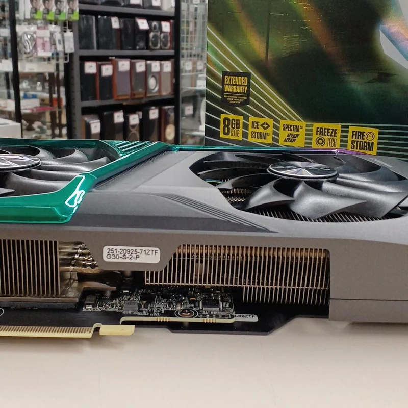 ZOTAC Grafikkarte: RTX 3070 AMP HOLD LHR 8 GB