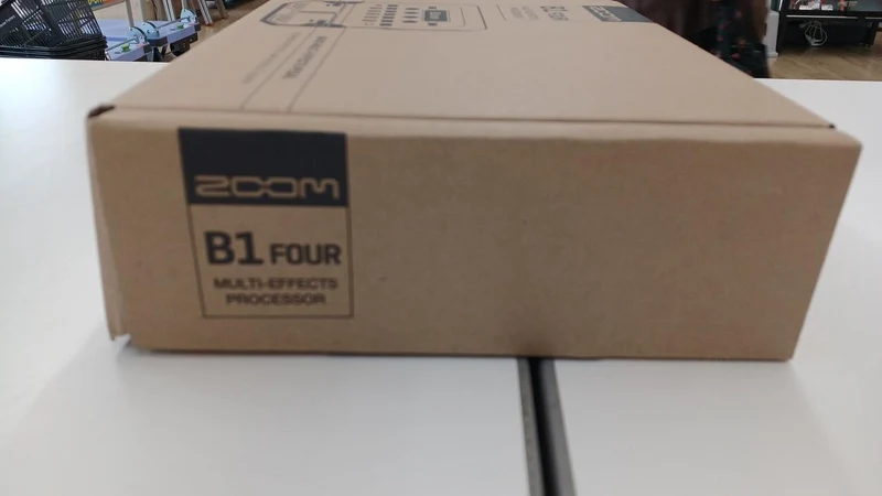 ZOOM Bass Multi Amplifier B1 FOUR
