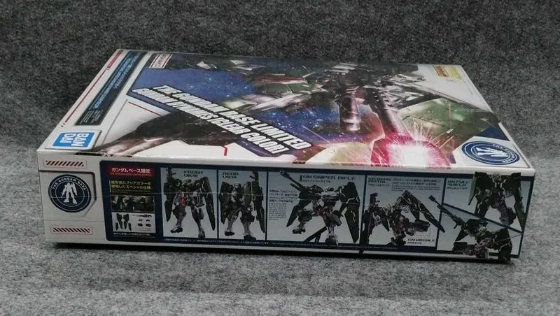 BANDAI Plastikmodell Mobile Suit Gundam 00 (Double O)