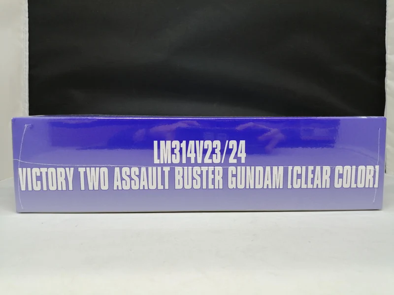 BANDAI HG V2 Assault Buster Gundam (Transparente Farbe) Mobile Suit V Gundam