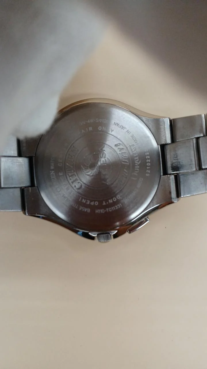 CITIZEN Analog Solar Radio Wave H110-T011331