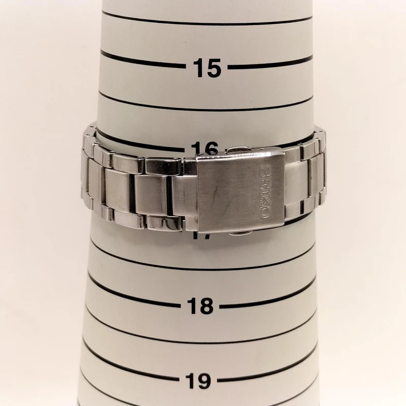 SEIKO Armbanduhr Solar V145-0CA0