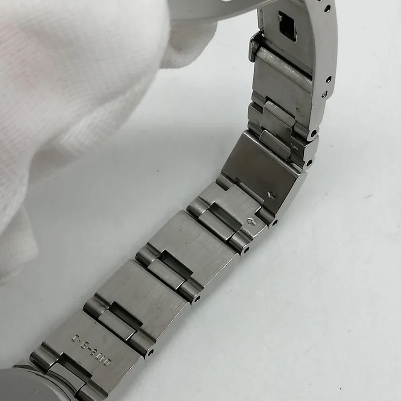 SEIKO Lucia Quarz-Armbanduhr 1F21-0AD0