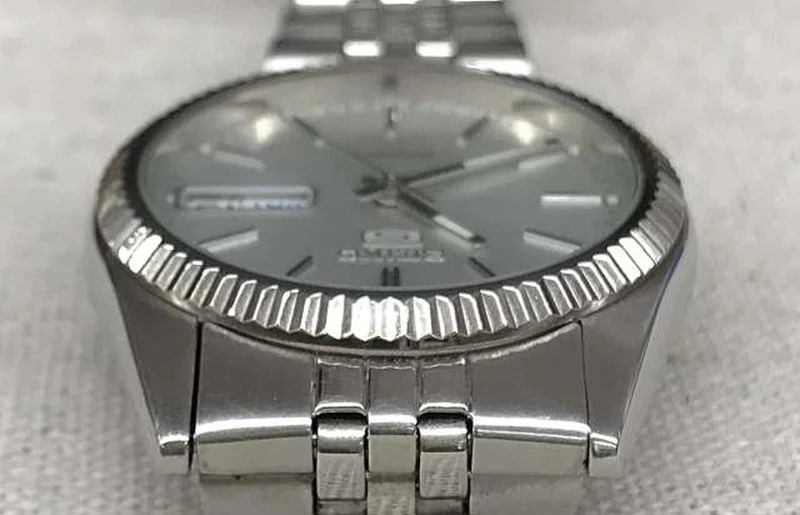 SEIKO 5 (Defekt) Automatik-Armbanduhr 7S26-0500