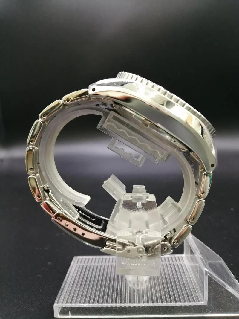 SEIKO AUTOMATIC Taucheruhr 6R35-00A0