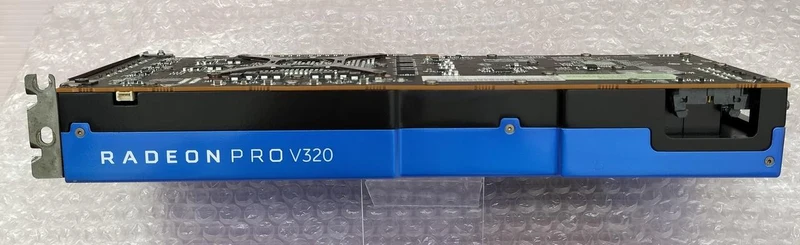 AMD-Grafikkarte: RADEON PRO V320