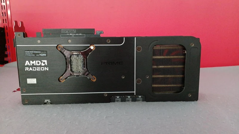 ASUS Grafikkarte: PRIME-RX9070XT-O16G
