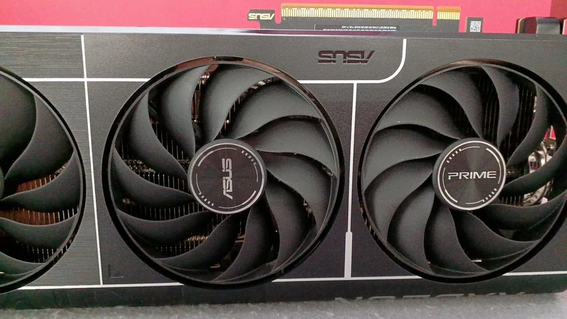 ASUS Grafikkarte: PRIME-RX9070XT-O16G