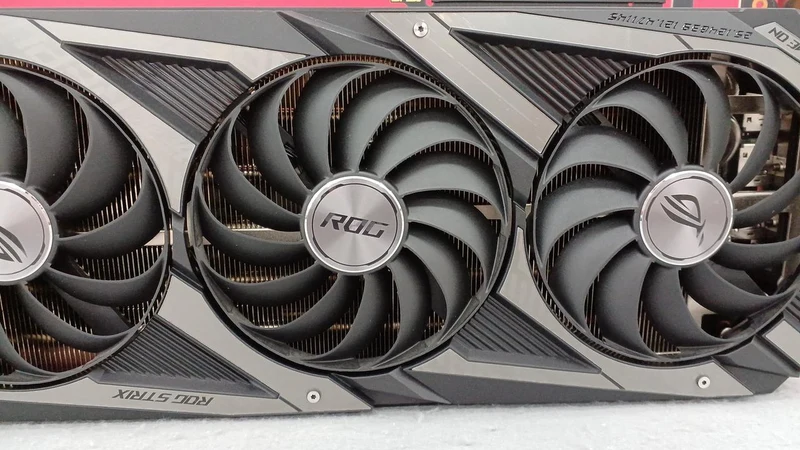 ASUS Grafikkarte: ROG-STRIX-RTX3070TI-O8G-GAMING