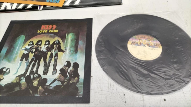 VICTOR LP Schallplatte KISS / THE ORIGINALS II