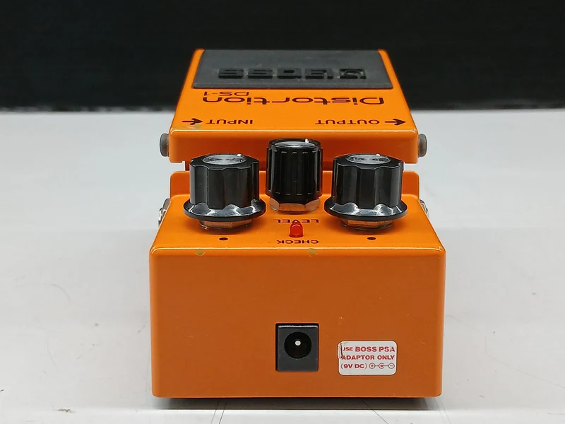 BOSS Effektpedal: DS-1
