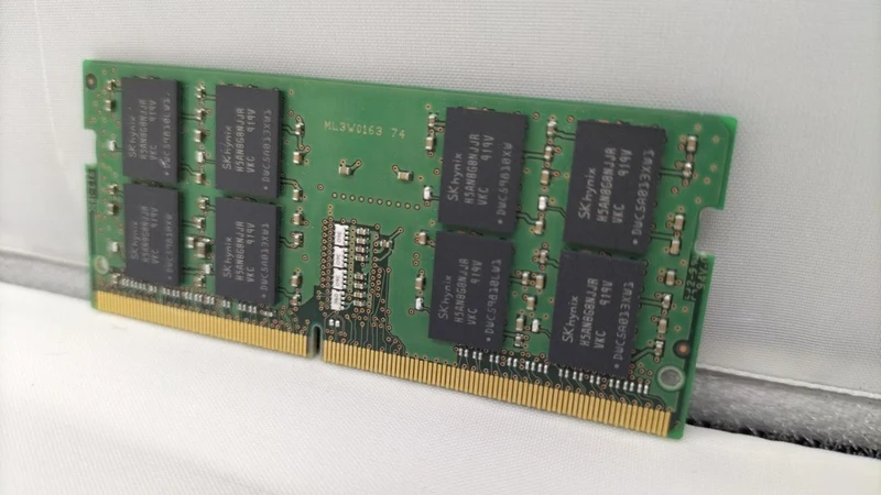 SK HYNIX DDR4-Speicher HMA82GS6JJR8N-VK